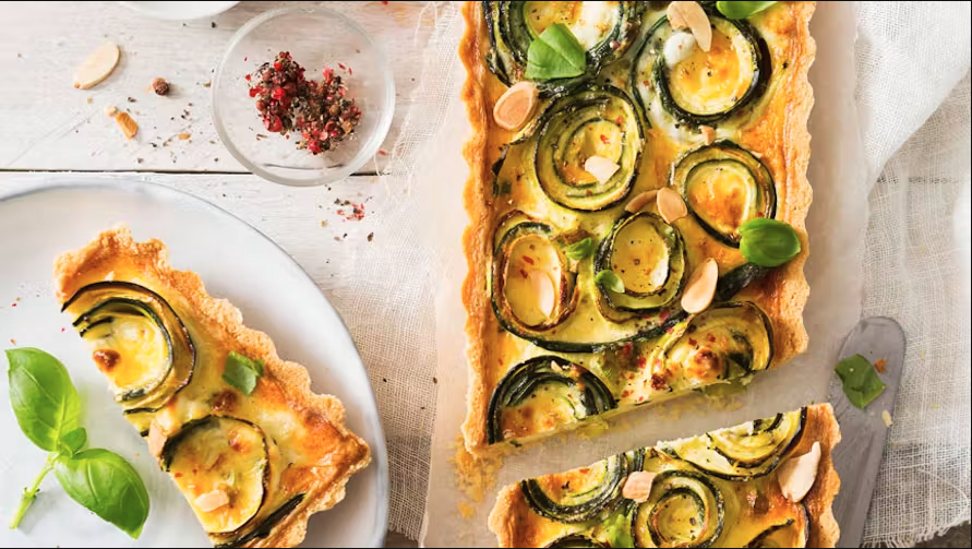 Tarte aux courgettes et basilic frais
